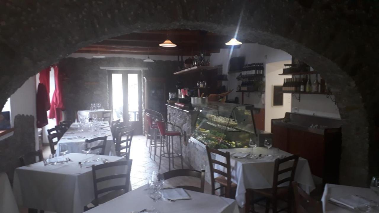 Taverna Del Dolmen Millesimo Exterior photo